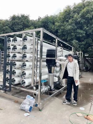 Bon prix PLC en acier inoxydable usine d'osmose inverse 70m3/H contrôle automatique en ligne