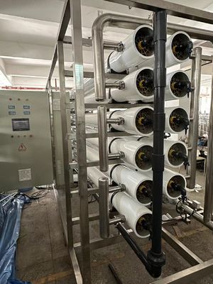 Bon prix Système de traitement industriel de l'eau en 5 étapes avec un taux de récupération de 50% à 65% en ligne