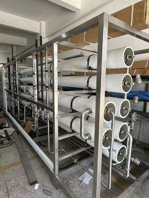 Bon prix 5 étapes Système d'inversion industrielle 500-1000 M3 par jour 98% taux de rejet 150-300 Psi en ligne