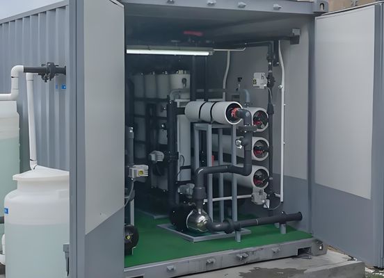 Bon prix Système de filtration par osmose inverse de l'eau salée et saumâtre 15-65 kW en ligne