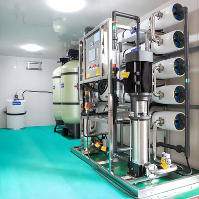 Bon prix Système de filtration de l'eau saumâtre en conteneurs à 5 à 7 étages 100 à 1000 m3 par jour en ligne