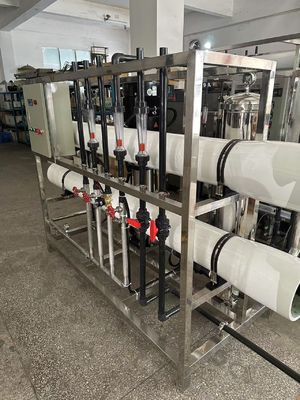 Bon prix Système de filtration de l'eau en acier inoxydable CRS-15 Système de filtration de l'eau en acier inoxydable 5-7 étapes pour l'eau municipale ou du puits en ligne