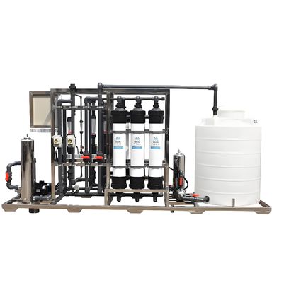 Bon prix Système industriel de purification de l'eau par ultrafiltration de 500 kg Pré-traitement avec un taux de récupération de 80 à 90% en ligne
