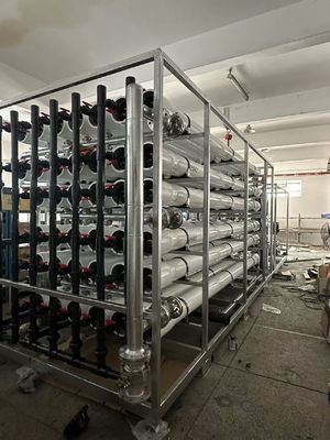 Bon prix 500 à 10000 ppm usine d'osmose inverse à l'eau saumâtre équipée d'un PLC Siemens en ligne