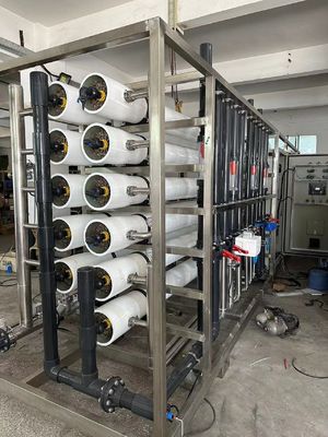 Bon prix Système RO de purification d'eau municipale à contrôle automatique avec rejet de sel de 98% en ligne